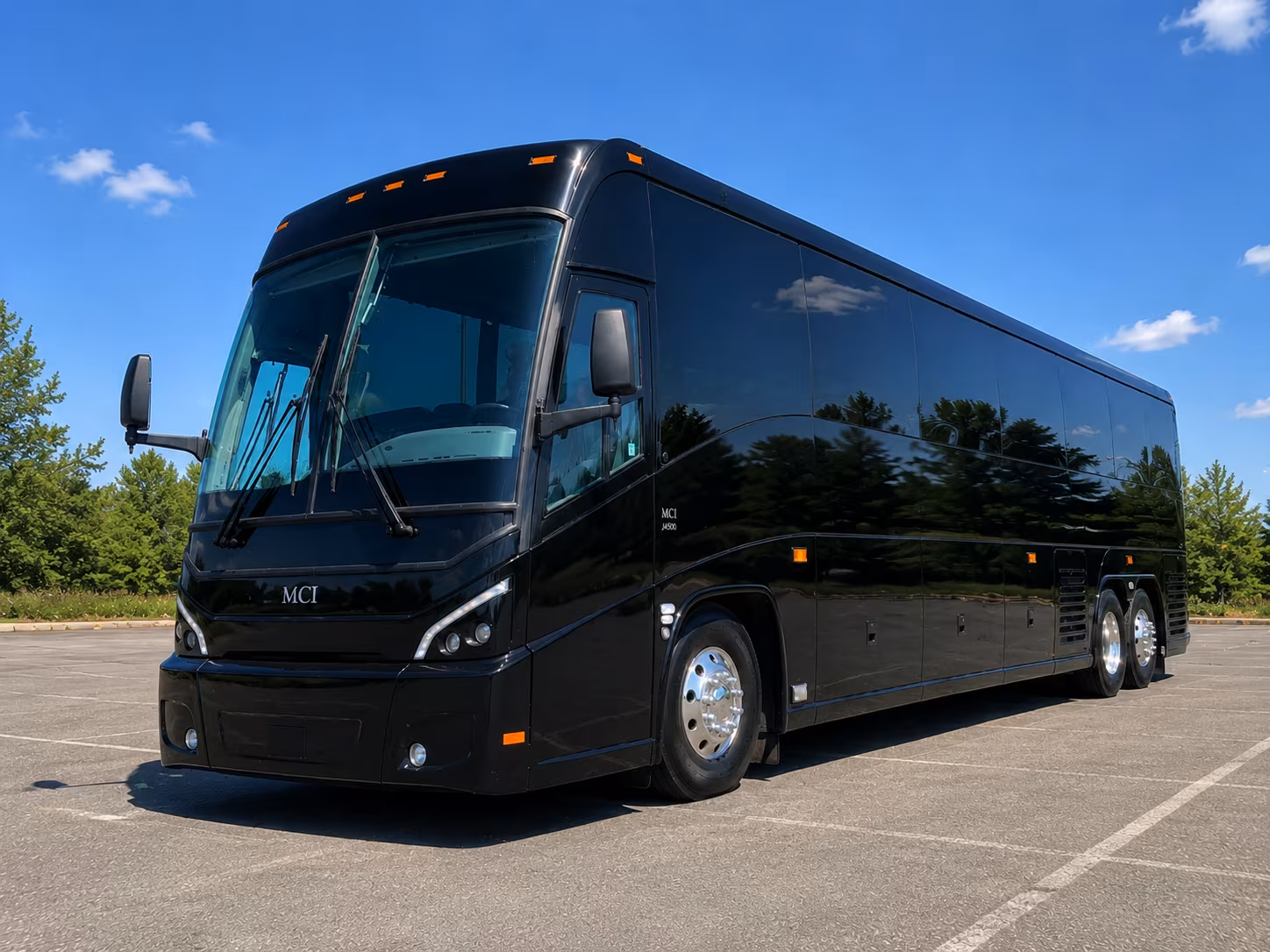 charter buses to bishop museum of science and nature and downtown bradenton destinations