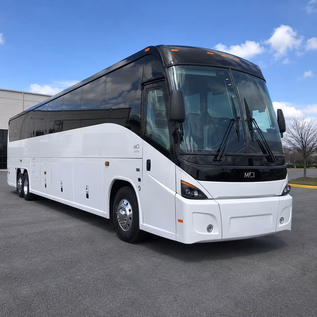 shuttle buses between bradenton lakewood ranch and the sr 70 corridor